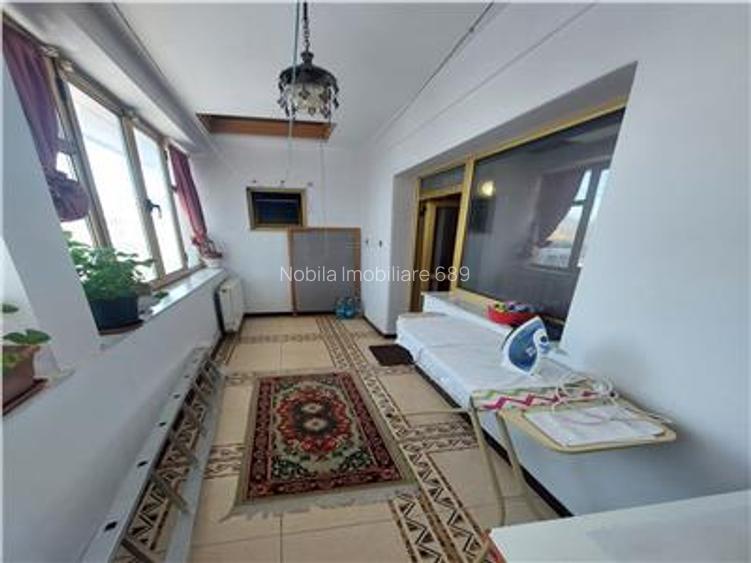 CASA DE FAMILIE in zona rezidentiala ultracentrala Onesti DE VANZARE - 3