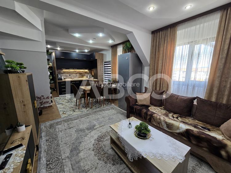 Apartament de vanzare 3 camere balcon mobilat totul nou Mihai Viteazul - 12