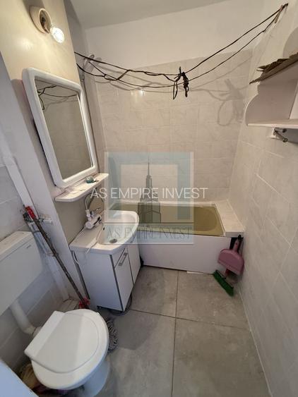 Garsoniera , 27 mp utili - zona Bartolomeu - 7