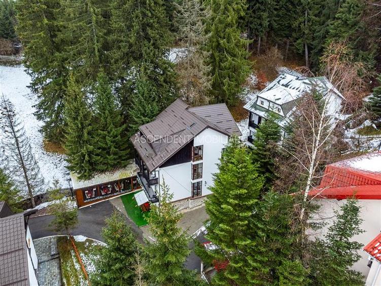 Resedinta speciala, in inima statiunii Poiana Brasov, cu terasa si locuri de par - 33