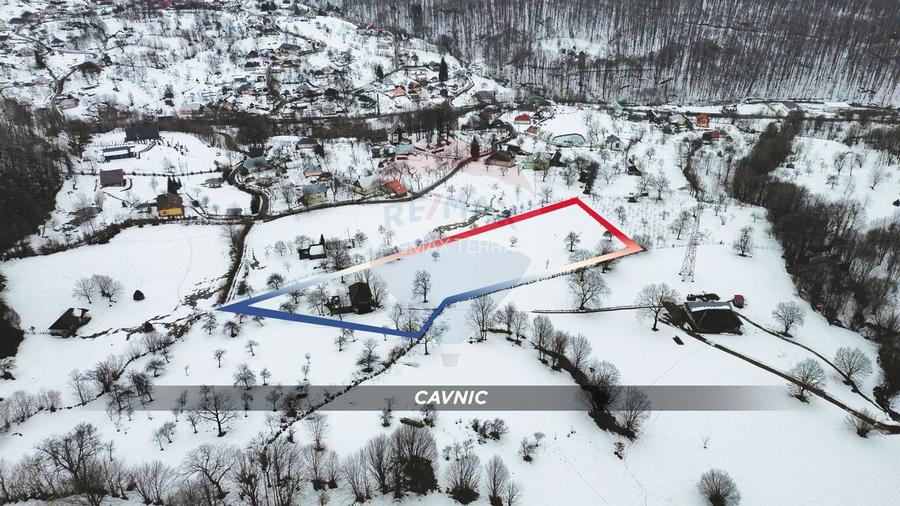 Teren 826mp in CAVNIC zona Pietrele Soimului cu o priveliste minunata. - 3