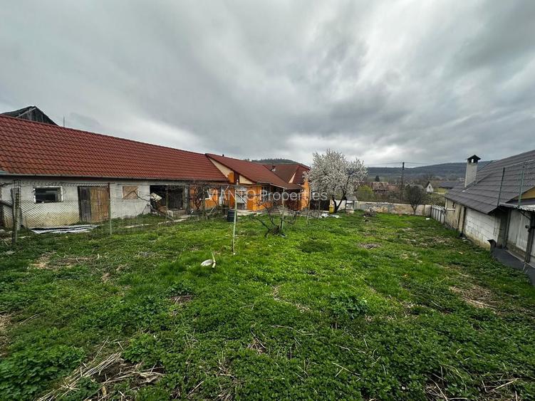 CASA INDIVIDUALA 3 CAMERE 90MPU SI TEREN 1900MPU | HAMBA - 2