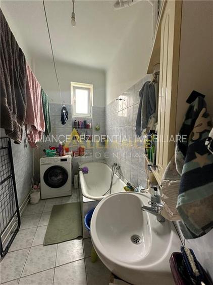 Apartament 4 camere , 92 mp { Metrou Universitate } - 11