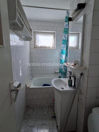 APARTAMENT CU 2 CAMERE DE VANZARE ONESTI - 5