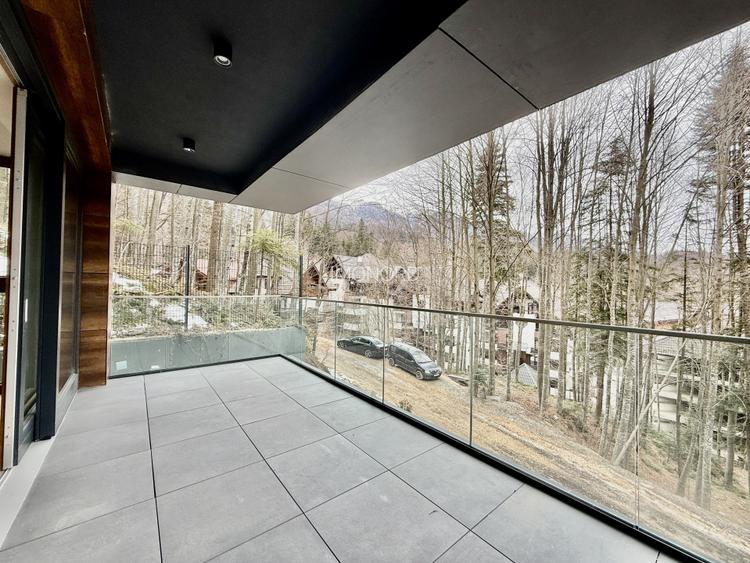 Apartament la parter cu gradina privata,  în Foresti Sinaia - 5