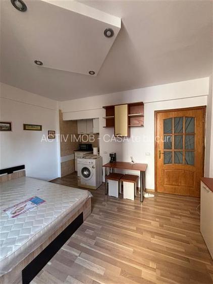 Garsoniera, Centrul Vechi (BNR), 5 min Metrou - 5