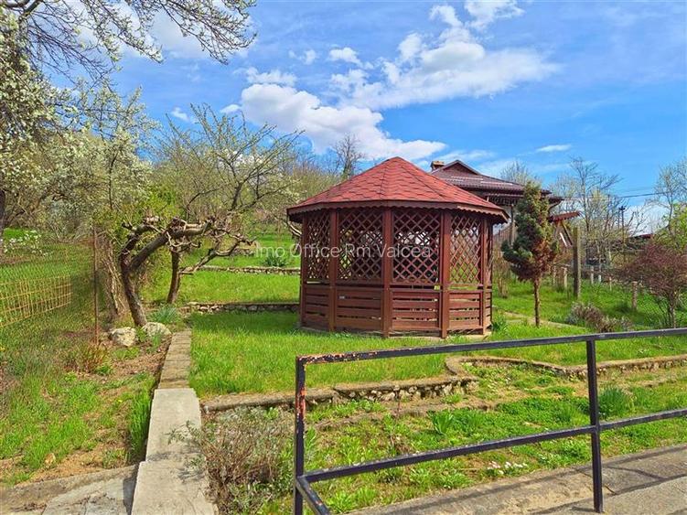 CASA LA VLADESTI - OAZA DE LINISTE APROAPE DE ORAS - 17