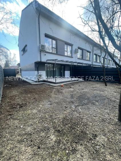 Vilă Mogoșoaia lângă pădure și lac, P+E+Mansardă - 74
