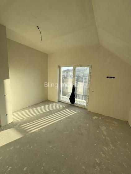 Casa Individuala, 5 camere, 120 mp, teren liber 590 mp, Chinteni - 4