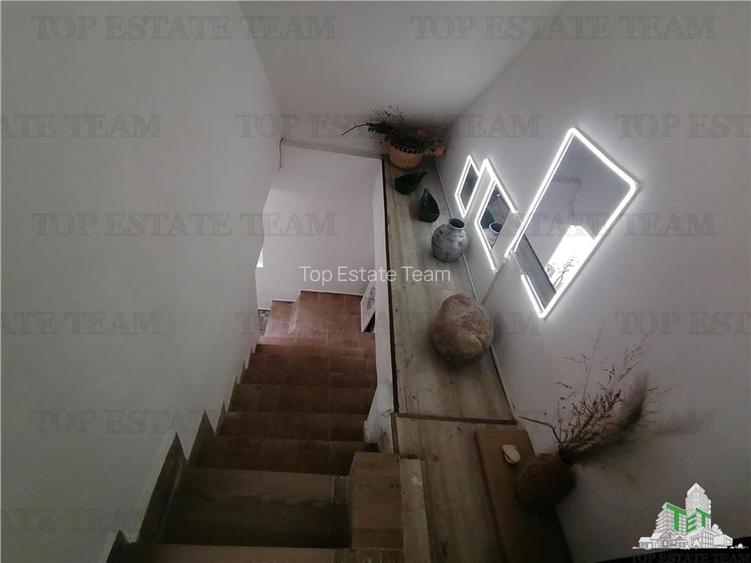 Apartament mansardabil de vanzare - 5