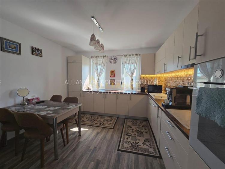 Casa individuala mobilata utilata ~ 3 camere 1 baie ~ teren 300mp - 24