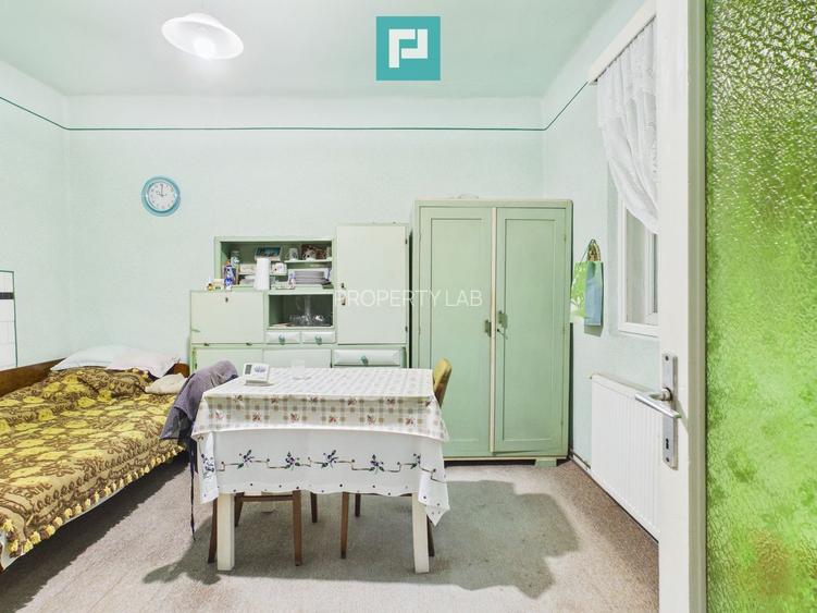 Casă cu 4 camere toate utilitățile și 1150mp teren - 12