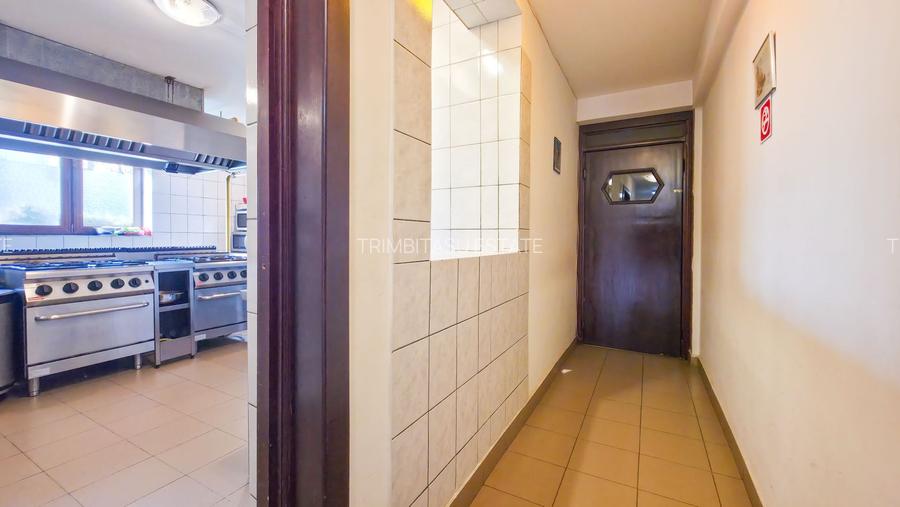De vânzare – Proprietate comercială tip Restaurant & Salon Evenimente - 30