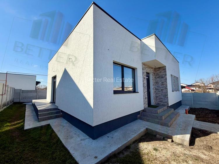 Casă de vânzare – Berceni | 4 camere | 2 bai - 14