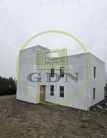 Casa moderna cu piscina suspendata, vedere panoramica in Cisnadioara. - 3