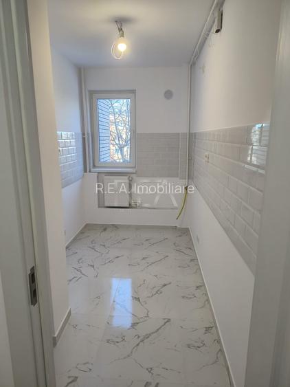 3 camere, et 3/10, centrala, renovat-Drumul Taberei - 10