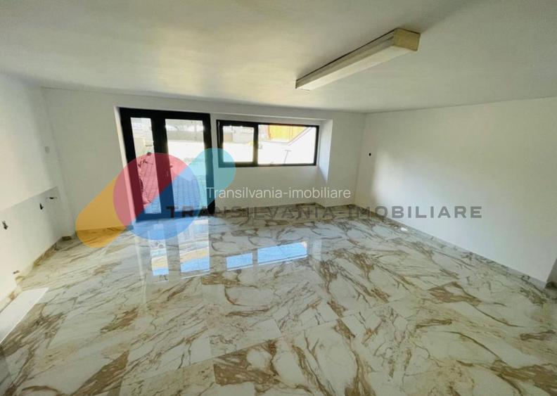 Spatiu Comercial sau Birouri 165 mp, zona Platinia - 6