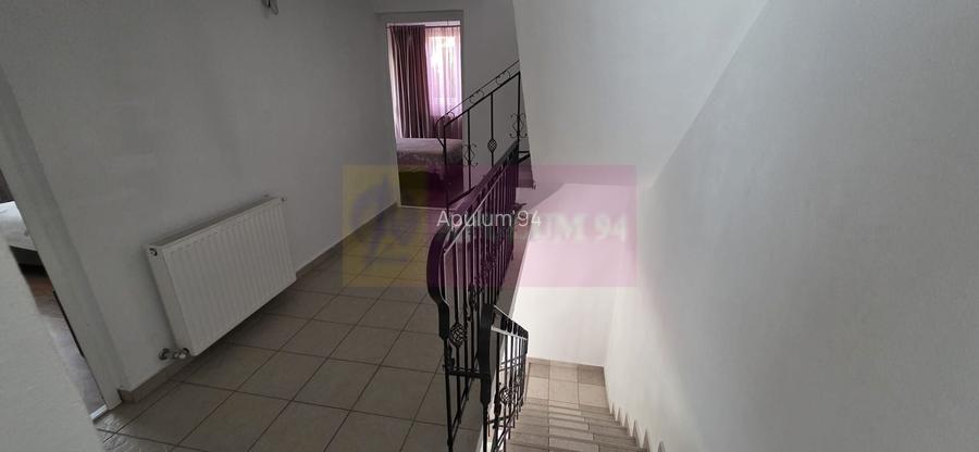 Vila de vânzare cu 8 camere și garaj in Busteni - 36