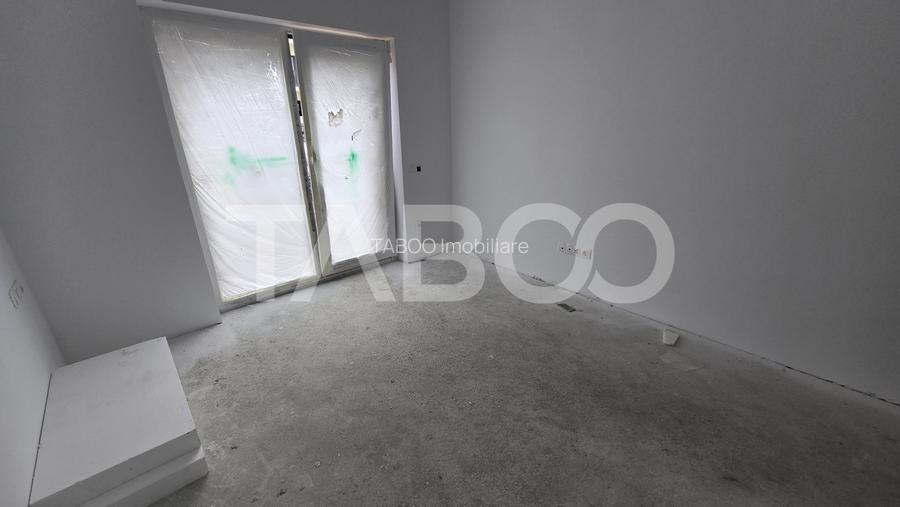 De vanzare - Apartament 2 camere si bucatarie separata Doamna Stanca - 4