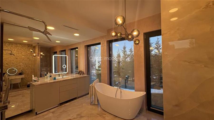 Vanzare casa individuala 5 camere finisaje de LUX in Borhanci - 13