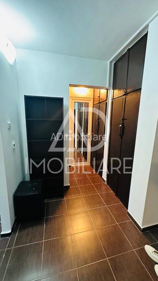 Apartament de închiriat – Zona Mall, Strada Dacia - 9