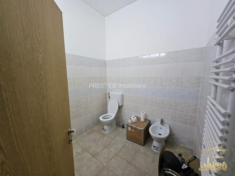 Spatiu comercial/ productie de vanzare in complexul Galassini - Oradea - 9