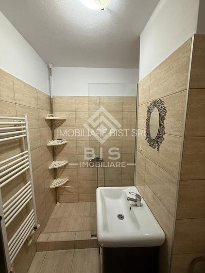 Garosniera de vânzare strada Carpați - 6