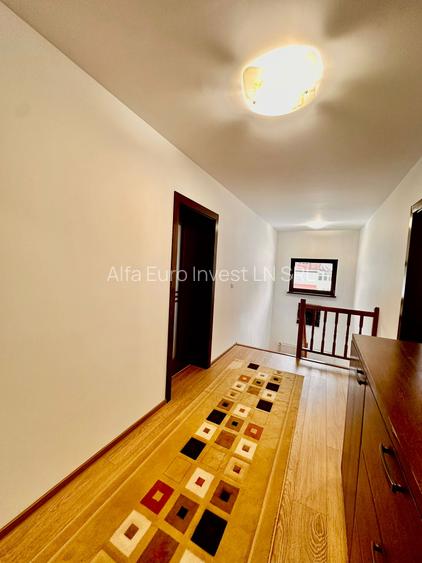 VILA DE INCHIRIAT IN MIJLOCUL NATURII - 12