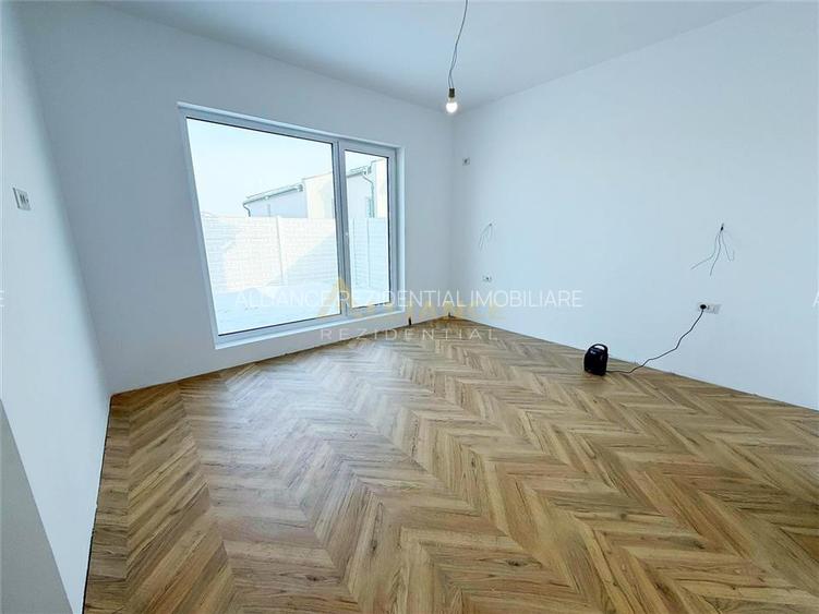 Zanelor- 3 Camere - 330 teren - Mutare Rapida - 9