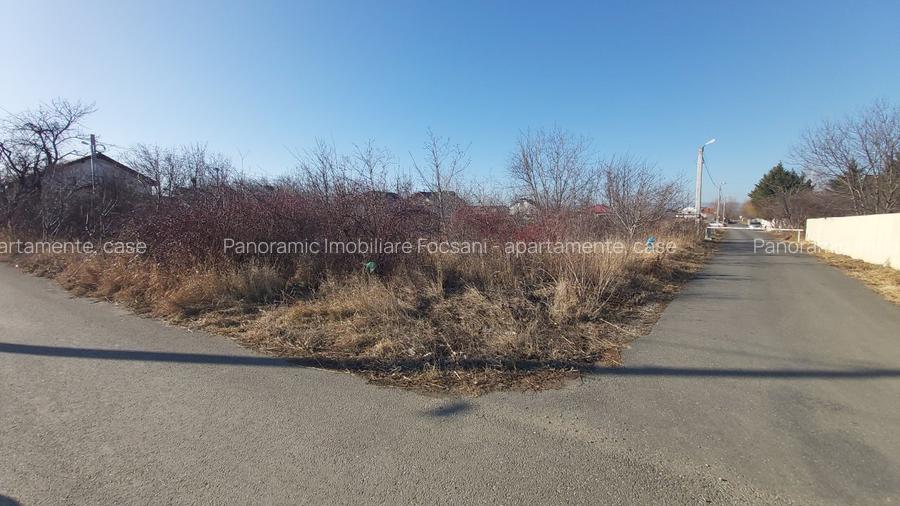 Teren 1500 mp teren Focsani-45 euro/mp - 2