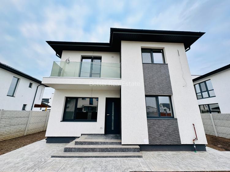 Casă de vânzare nou individuală | ansamblu | 4 camere | Berceni | teren 300 mp - 2