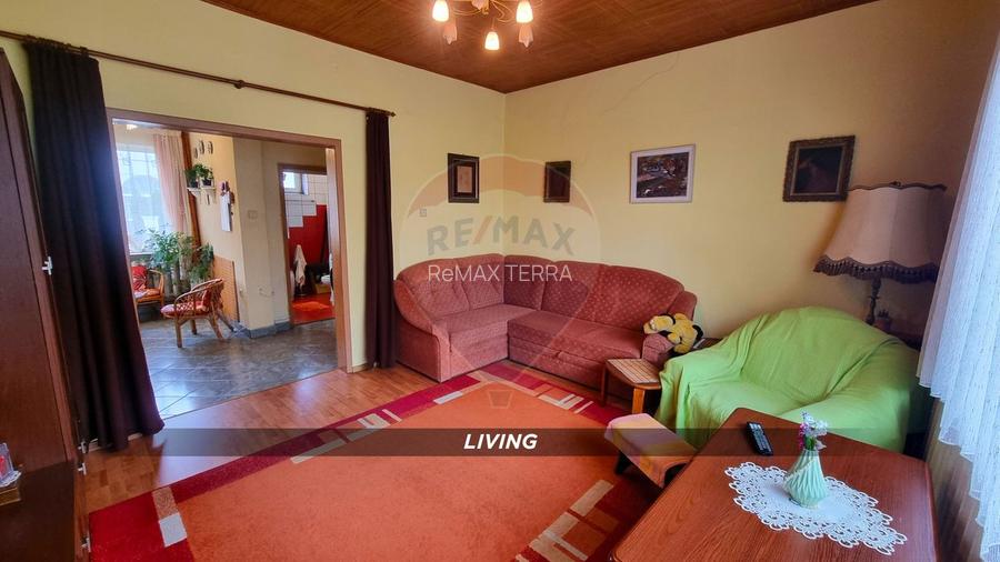 Comision 0% – Casa ultracentrala, liniștita, cu garaj - 2