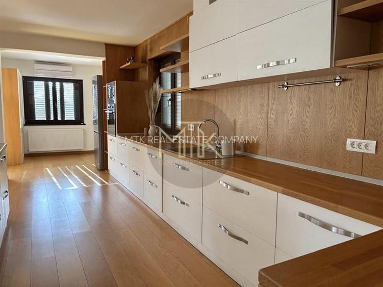 Vila Exclusivista cu piscina 10 camere I Erou Iancu Nicolae - Baneasa Zoo - 9