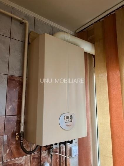 Podul de Fier-Profesor Paul-2 Camere Decomandat-bloc 82' - 6