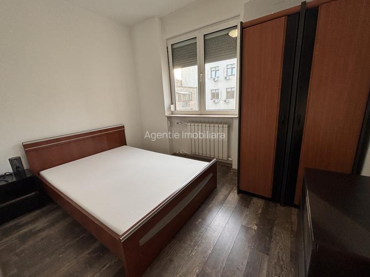 3 Camere - Centrul Vechi - Strada Doamnei - Centrala Imobil - Terasa 20 mp - 10