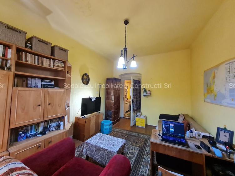 Apartament 2 camere,curte comuna/4 proprietari - 2