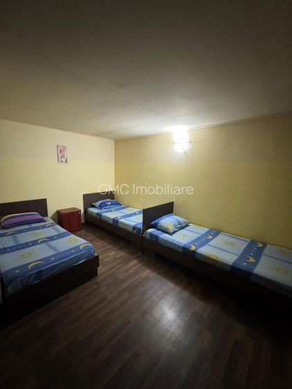 Casa de inchiriat, 25 camere, 25 bai, receptie,T719 - 14