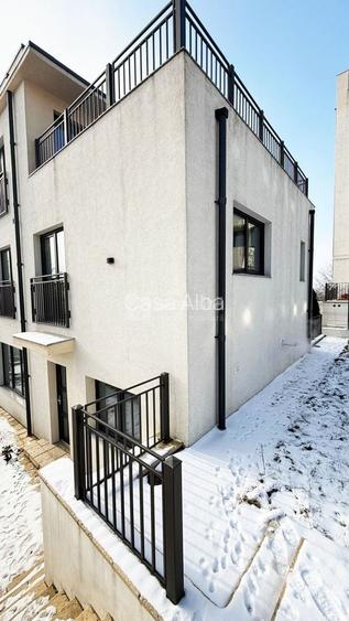 Popas Pacurari - duplex modern de inchiriat, Demisol+Parter+Etaj, terasa - 2