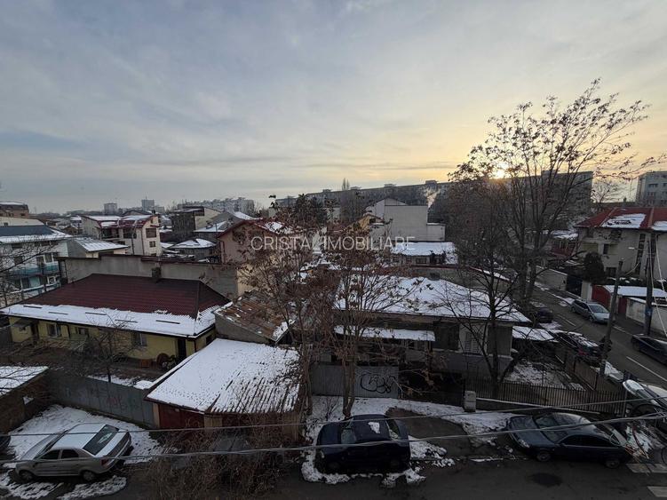 Apartament 2 camere, 1 Mai, bloc reabilitat, et 3, vedere S, Mihalache - 4