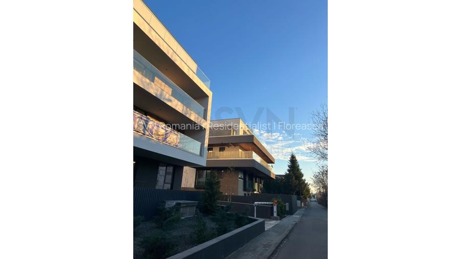 REA1023158 Apartament 4 camere de vanzare - 13