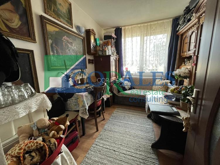 1 cam transf in 2. Gh. Lazar. Etaj 3! - 4