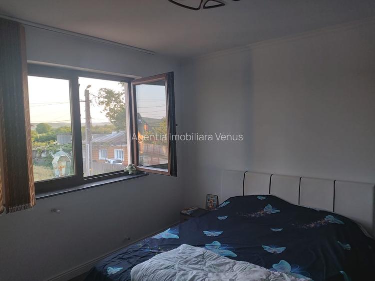 Casa noua la Tulbureni P+E+M - 8