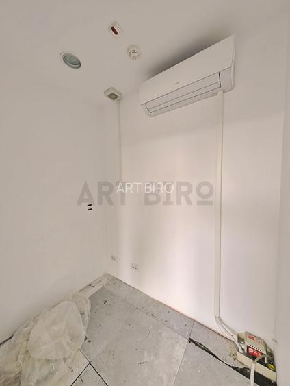 Zero comision, 310mp birou cu priveliste in cladire Armeneasca, 10' M - 9