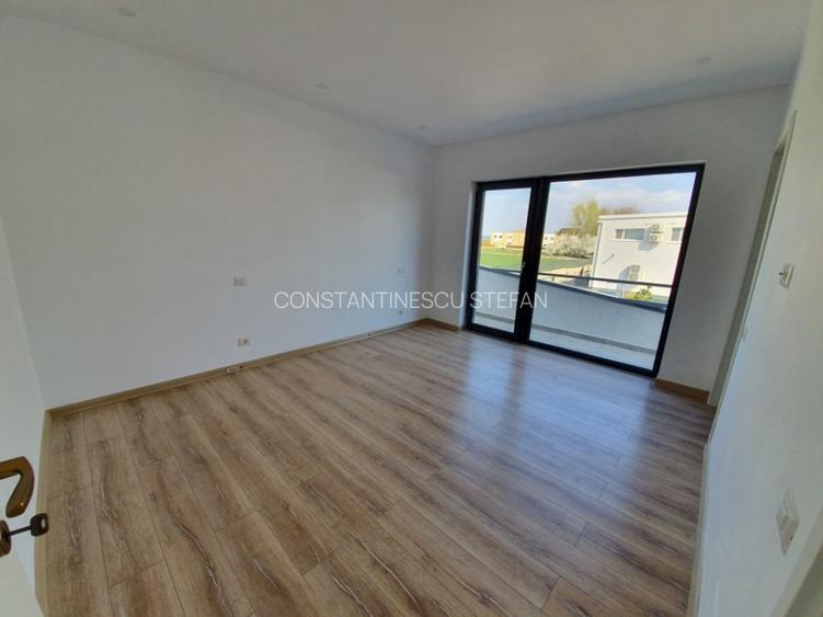 Proprietar - Single 4 camere, 330 mp curte compacta, living 40 mp - 18