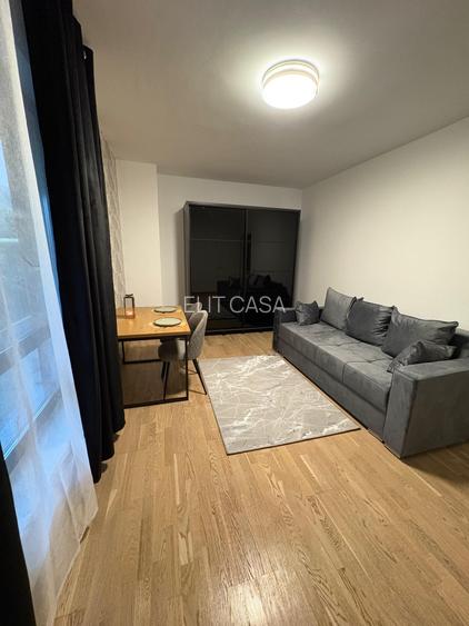 Apartament cu 2 camere, LOC DE PARCARE, zona Păcurari - 2