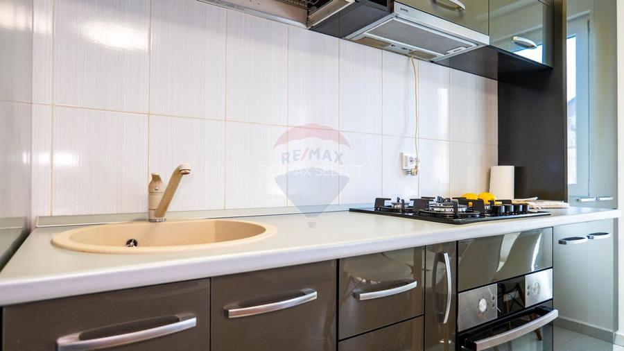 Dobroesti - vanzare apartament 3 camere, strada Marului - 5