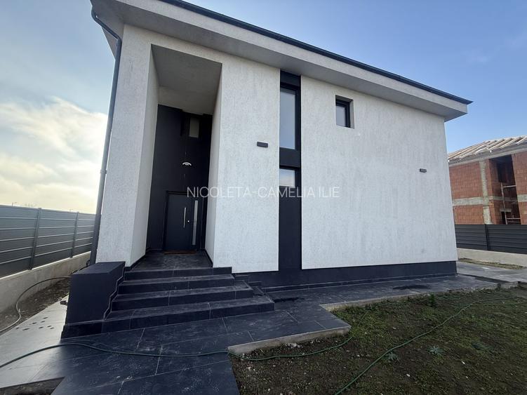 LUX | CASA | VILA INDIVIDUALA | CURTE | PROPRIETAR | TUNARI - 34