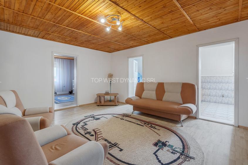 Casă spațioasă P+E, Santăul Mic com. Bors - 16