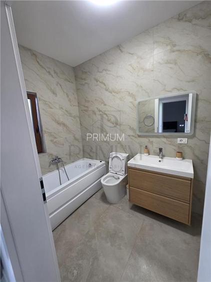 Duplex separat prin baie -  complet mobilata - toate utilitatile. - 8