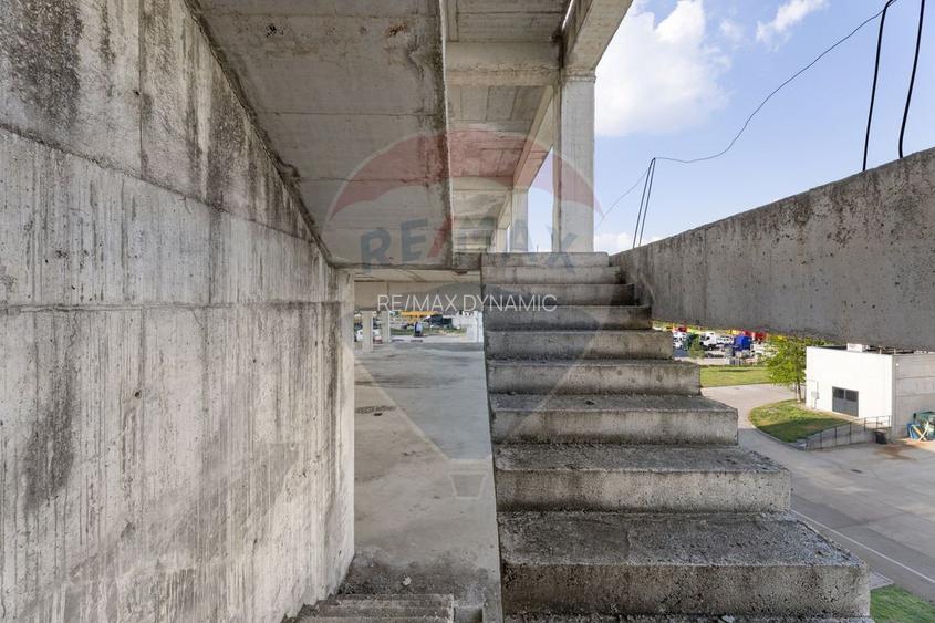 Teren cu construcție de beton, de vânzare, 3754 mp – zona Aradul Nou - 12